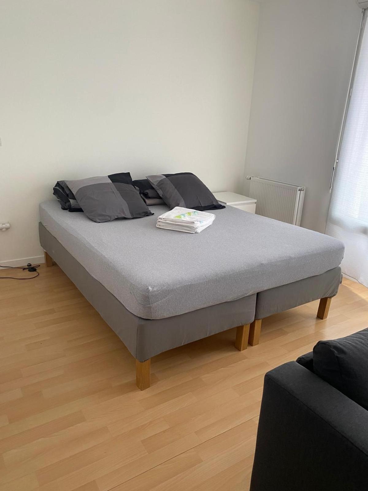 Grand Studio De 37M Carres - Rer Laplace Et Maison Des Examens A 5 Minutes A Pied 아르퀼 외부 사진